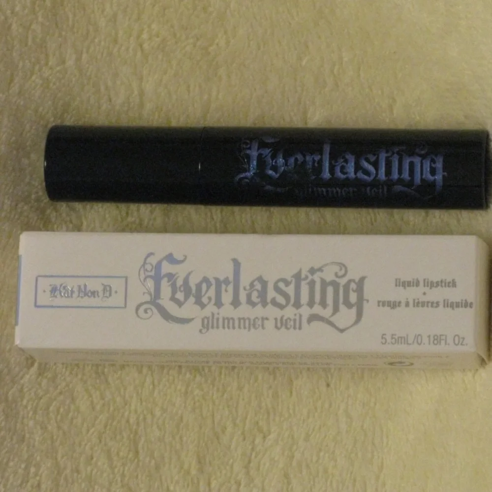 Kat Von D Everlasting Glimmer Veil Lipstick 'Starflyer' NIB 100% Authentic - Picture 4 of 5